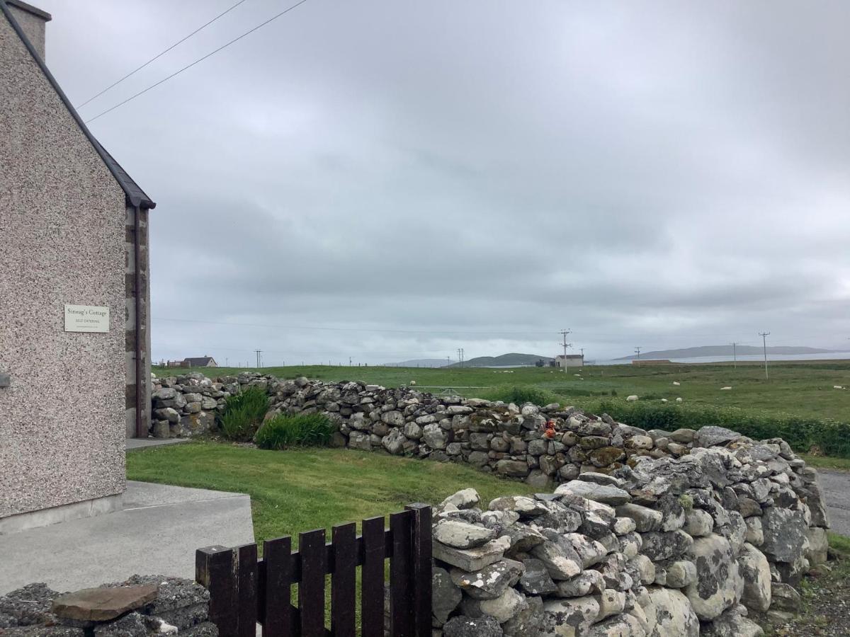Sineag'S Cottage Pollachara Exterior photo